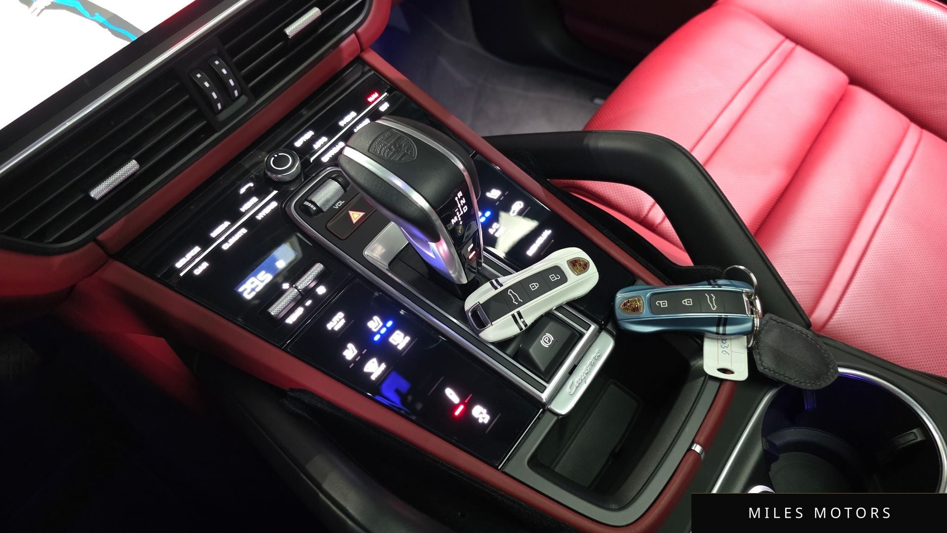 Porsche Cayenne 2021 — миниатюра 8
