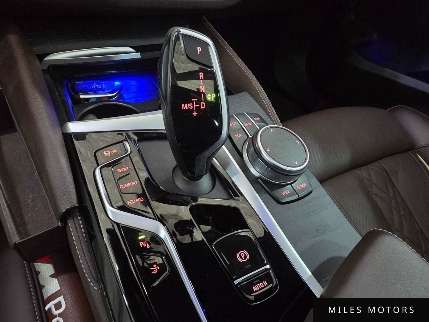 BMW 6시리즈 GT (G32) 2022 — миниатюра 15