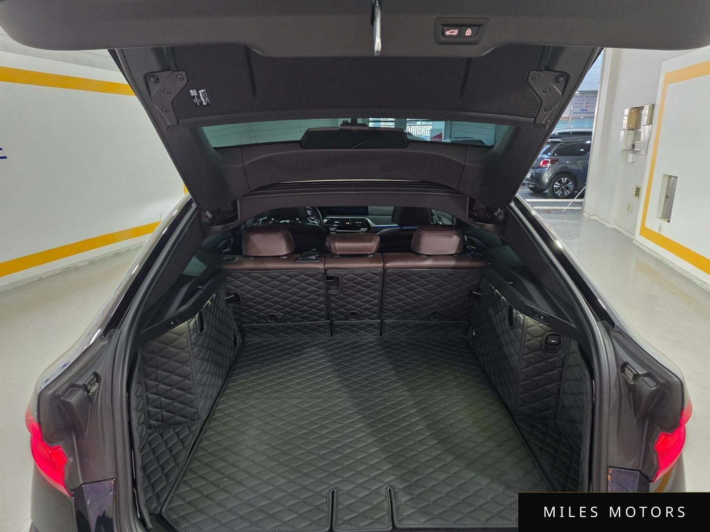 BMW 6시리즈 GT (G32) 2022 — миниатюра 20