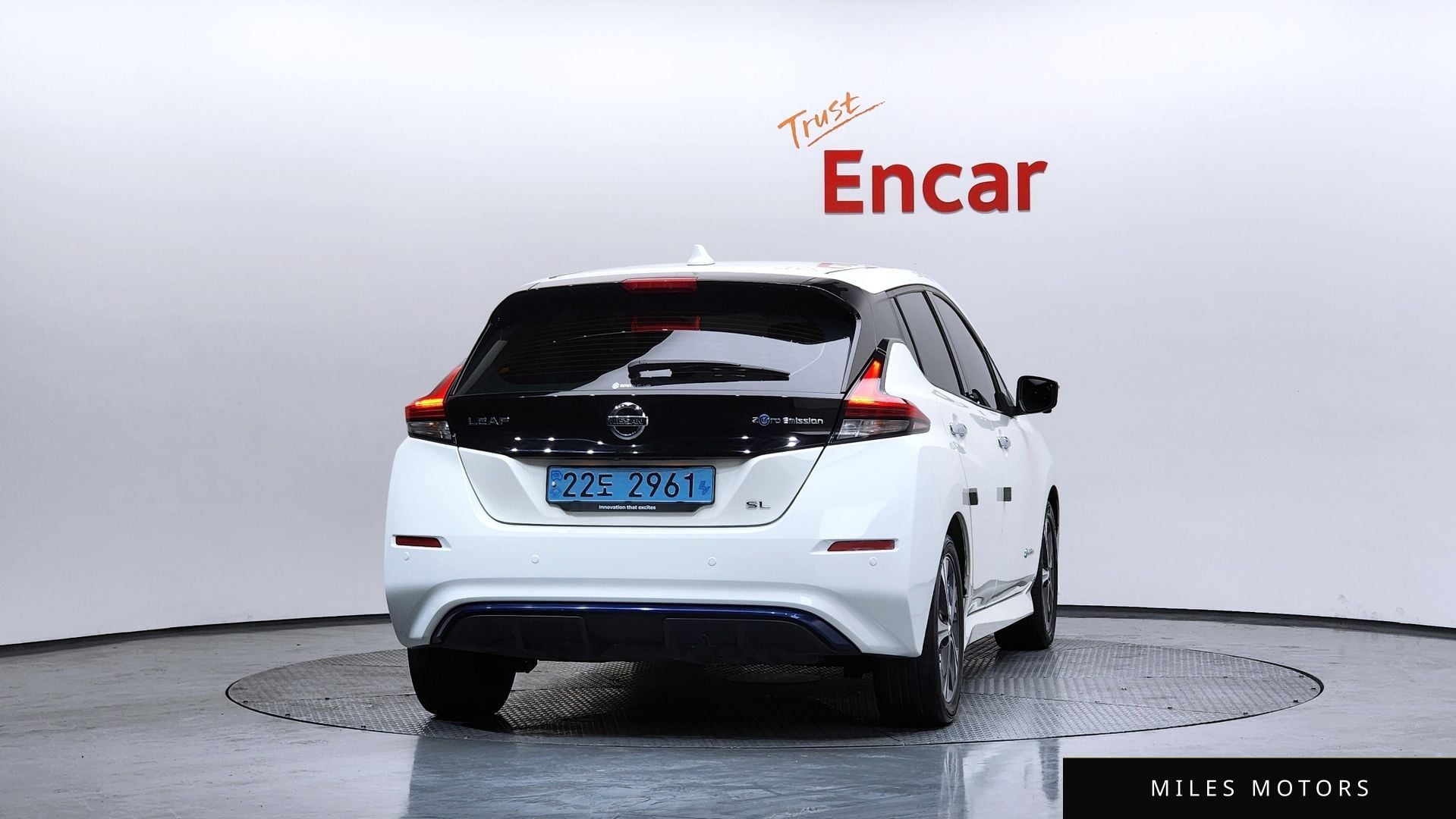 Nissan Leaf 2019 — миниатюра 4