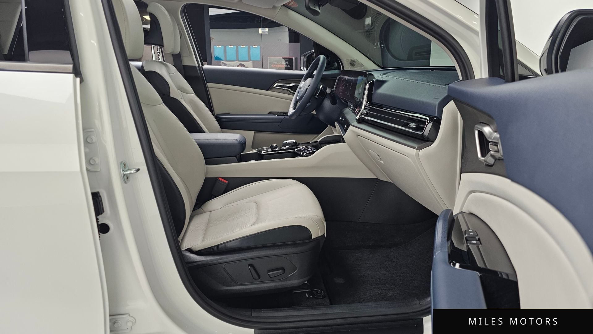 Kia Sportage 2022 — миниатюра 11