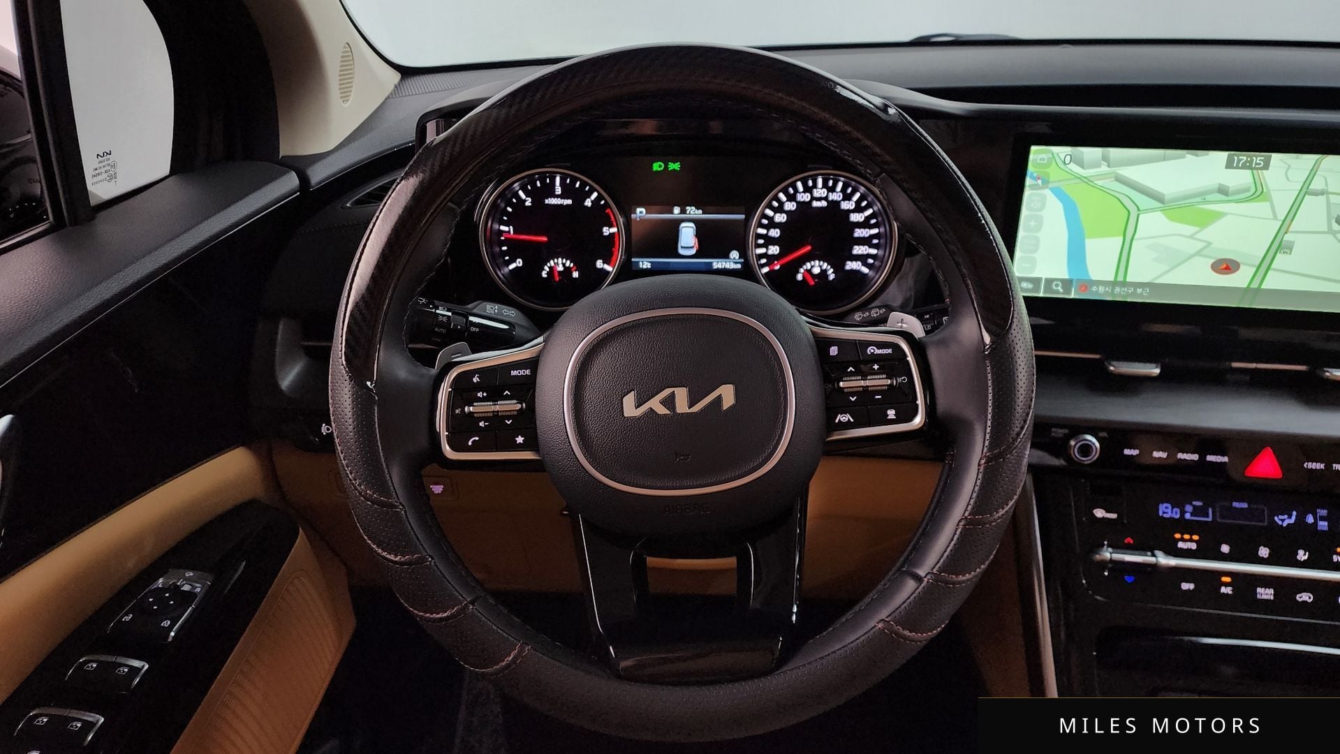 Kia Carnival 2023 — миниатюра 13