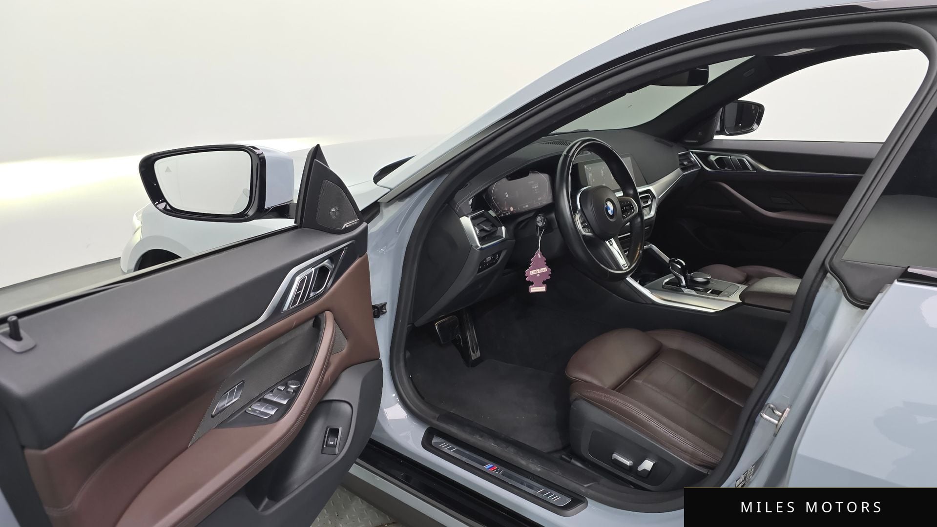 BMW 4 Series (G22) 2022 — миниатюра 10
