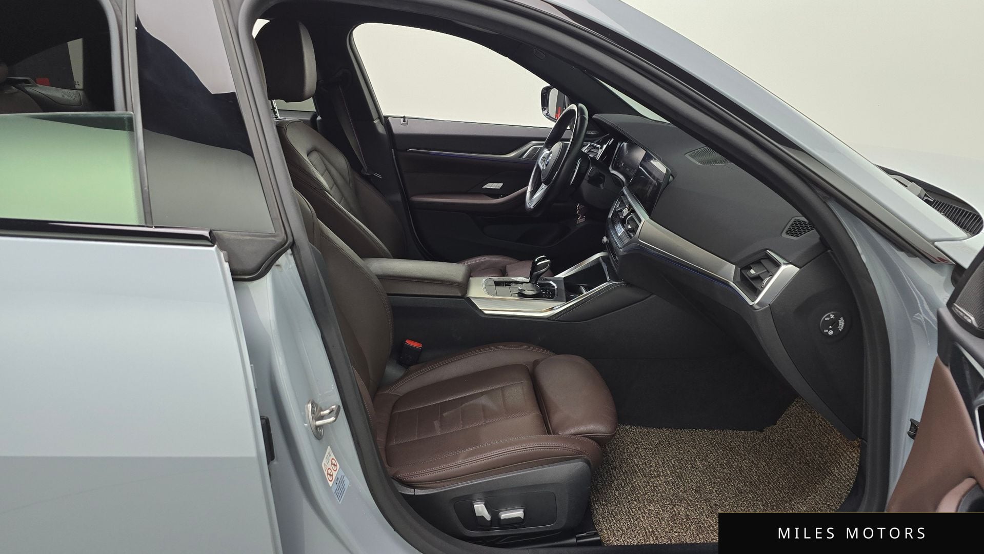 BMW 4 Series (G22) 2022 — миниатюра 11