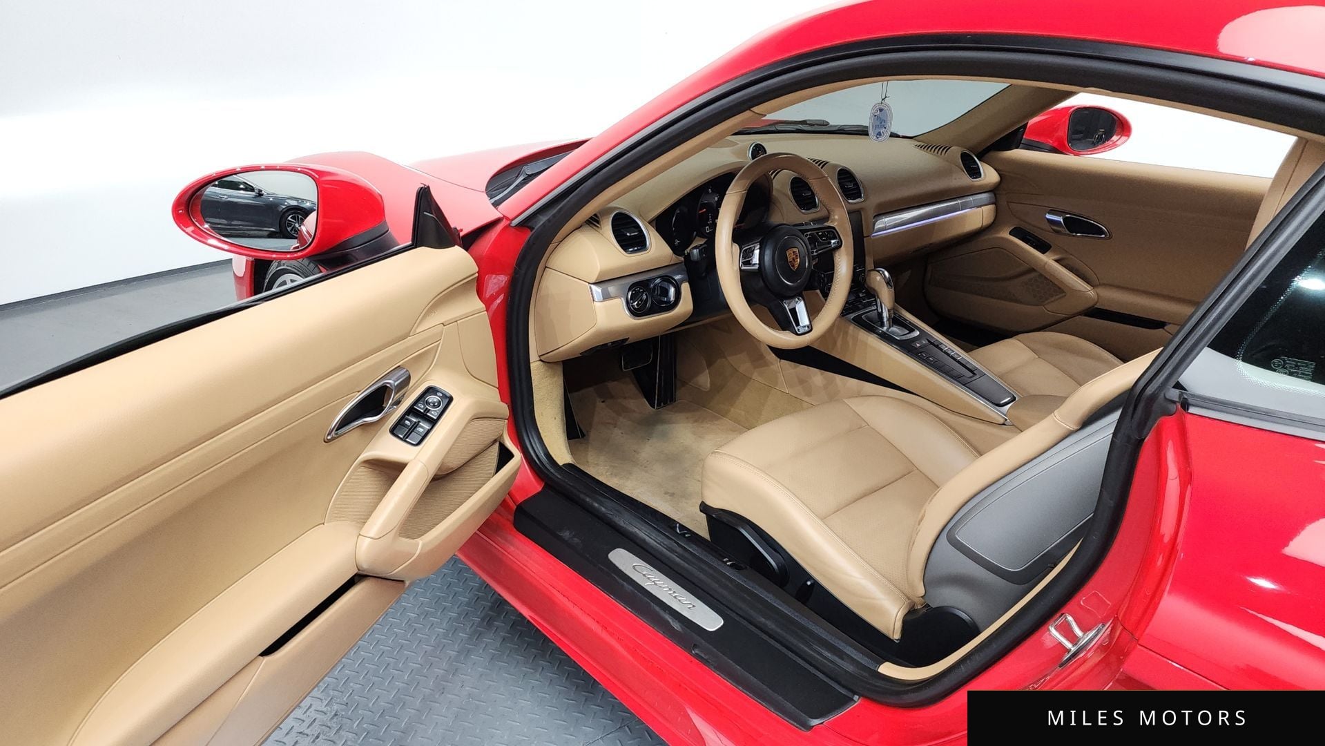 Porsche 718 카이맨 2017 — миниатюра 10