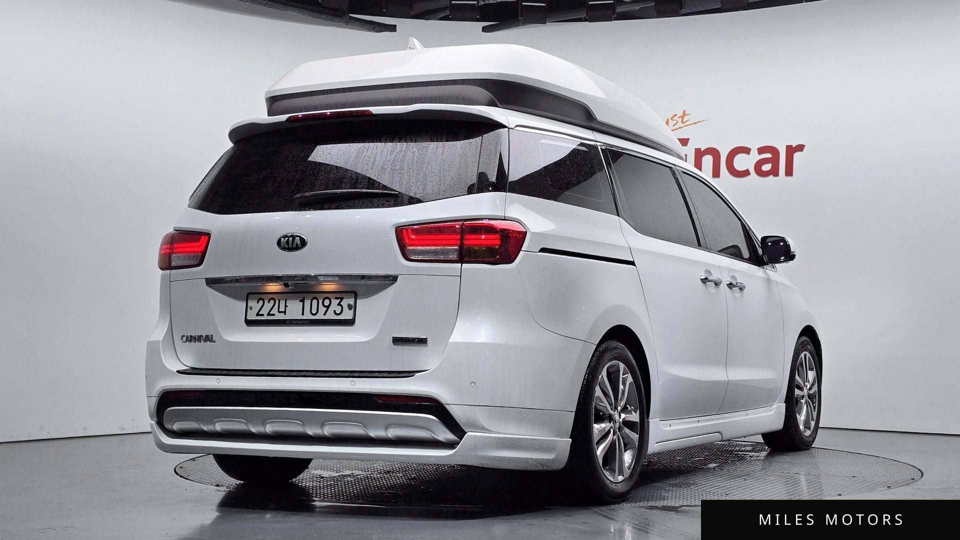 Kia Canival 2018 — миниатюра 2