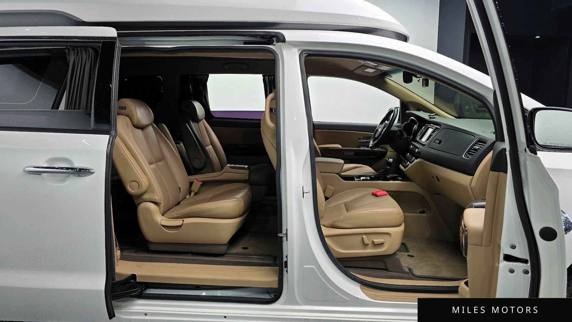 Kia Canival 2018 — миниатюра 10