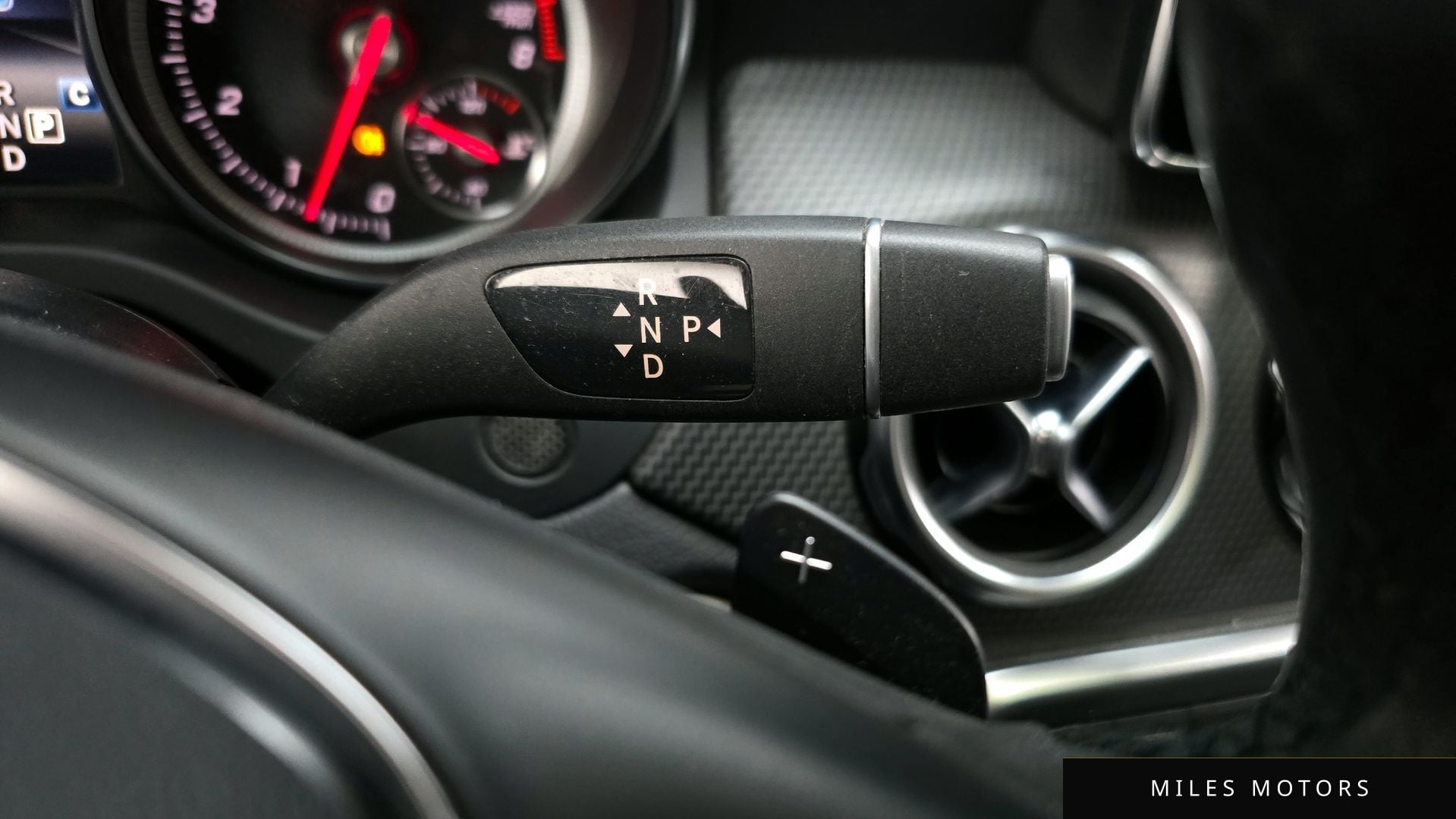 Mercedes-Benz GLA-Class X156 2018 — миниатюра 9
