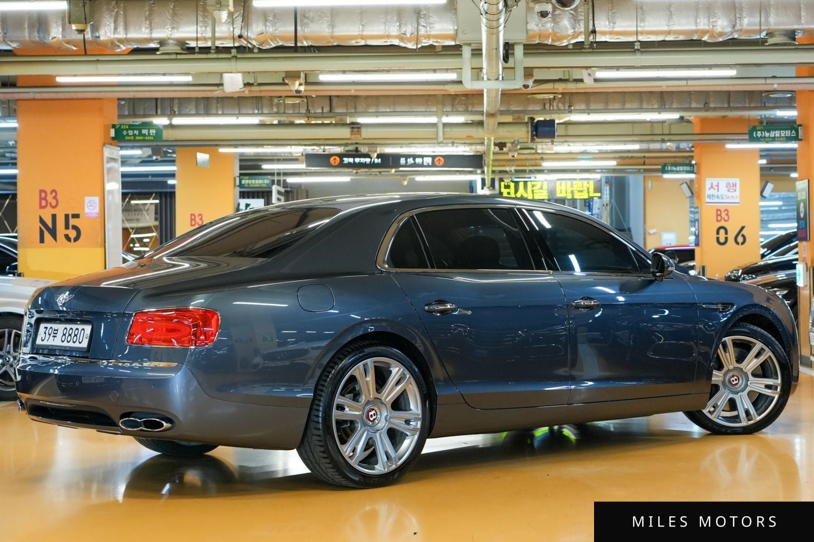 Bentley 플라잉스퍼 2016 — миниатюра 2