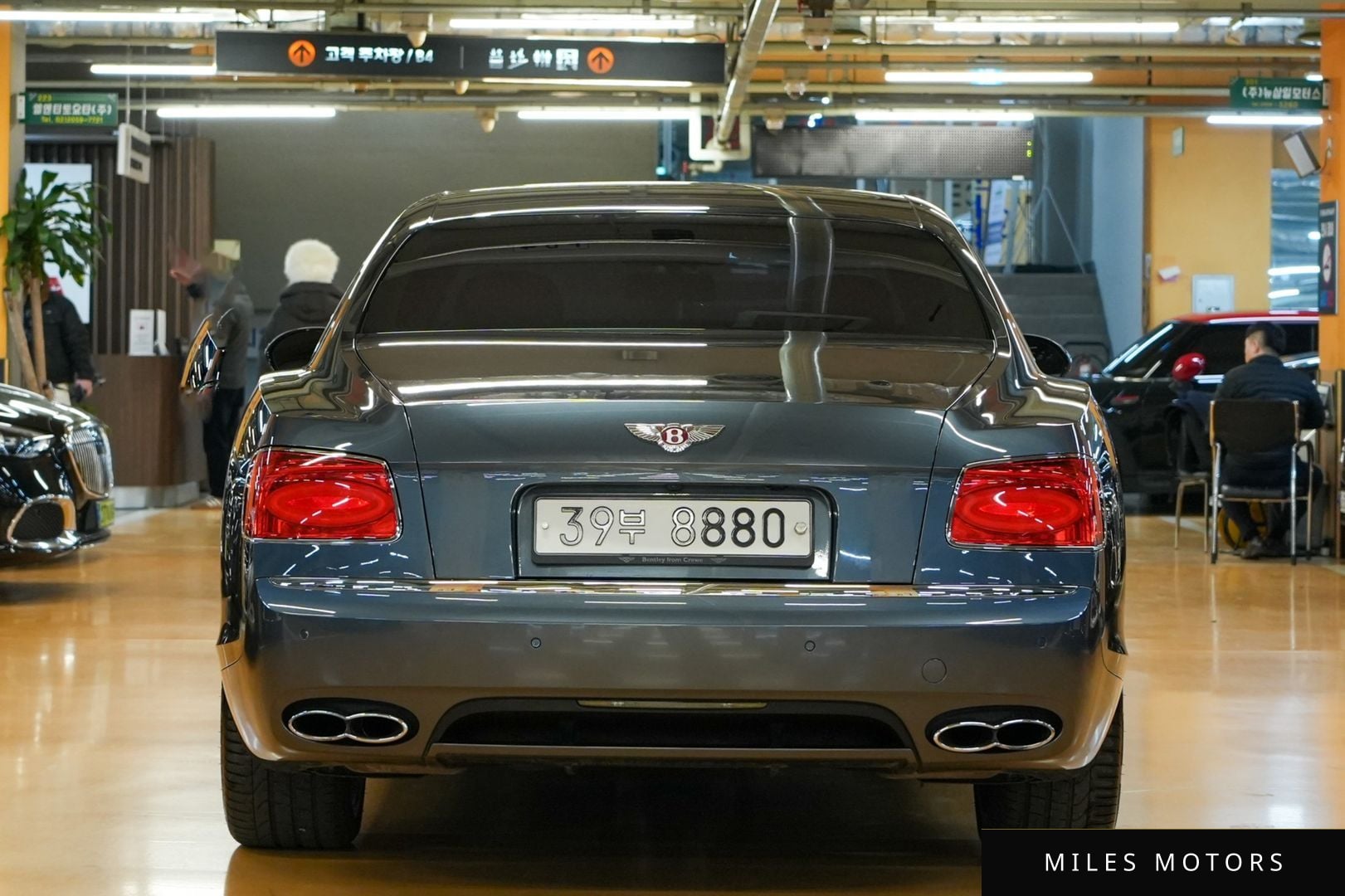 Bentley 플라잉스퍼 2016 — миниатюра 4