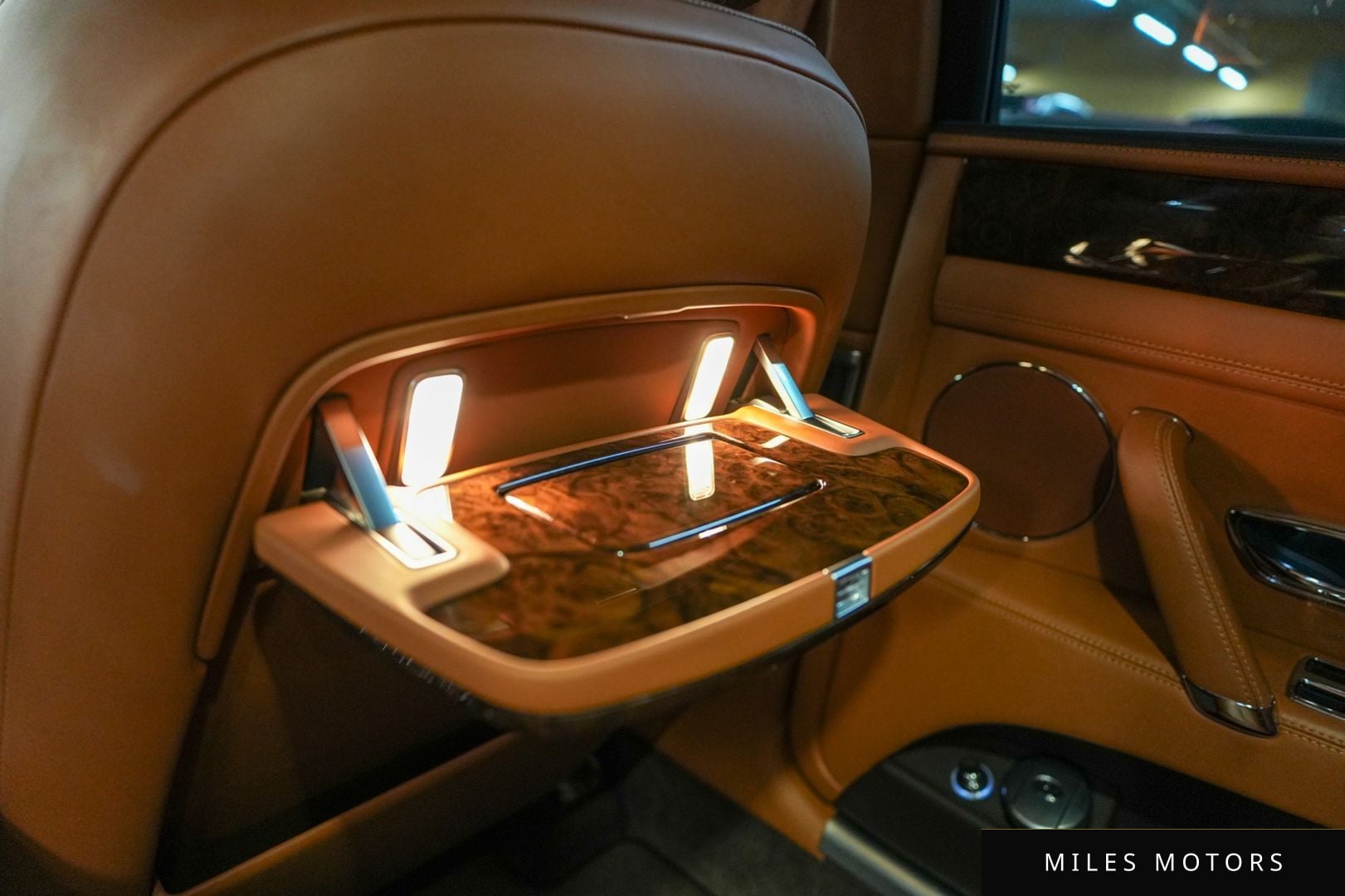 Bentley 플라잉스퍼 2016 — миниатюра 10