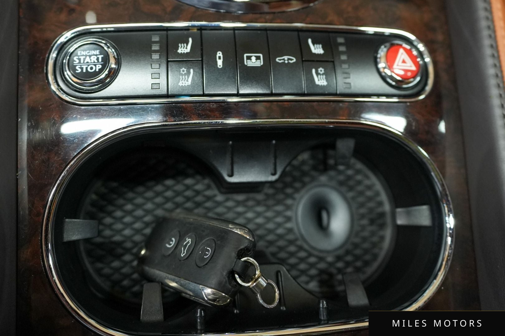 Bentley 플라잉스퍼 2016 — миниатюра 20
