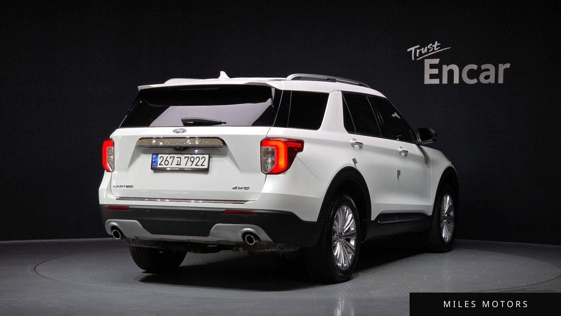 Ford Explorer 2021 — миниатюра 2