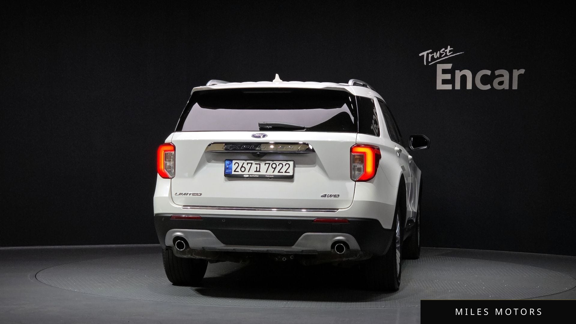 Ford Explorer 2021 — миниатюра 4