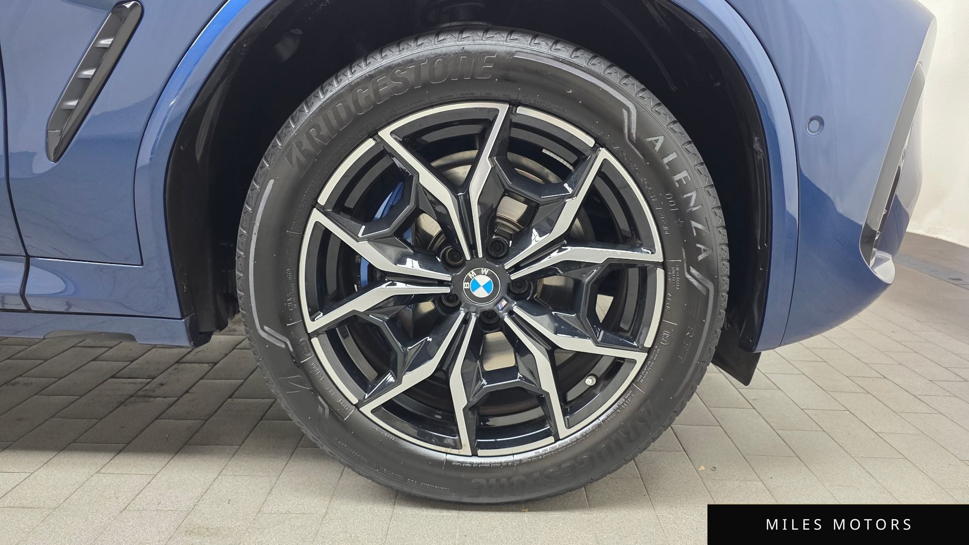 BMW X4 (G02) 2024 — миниатюра 5