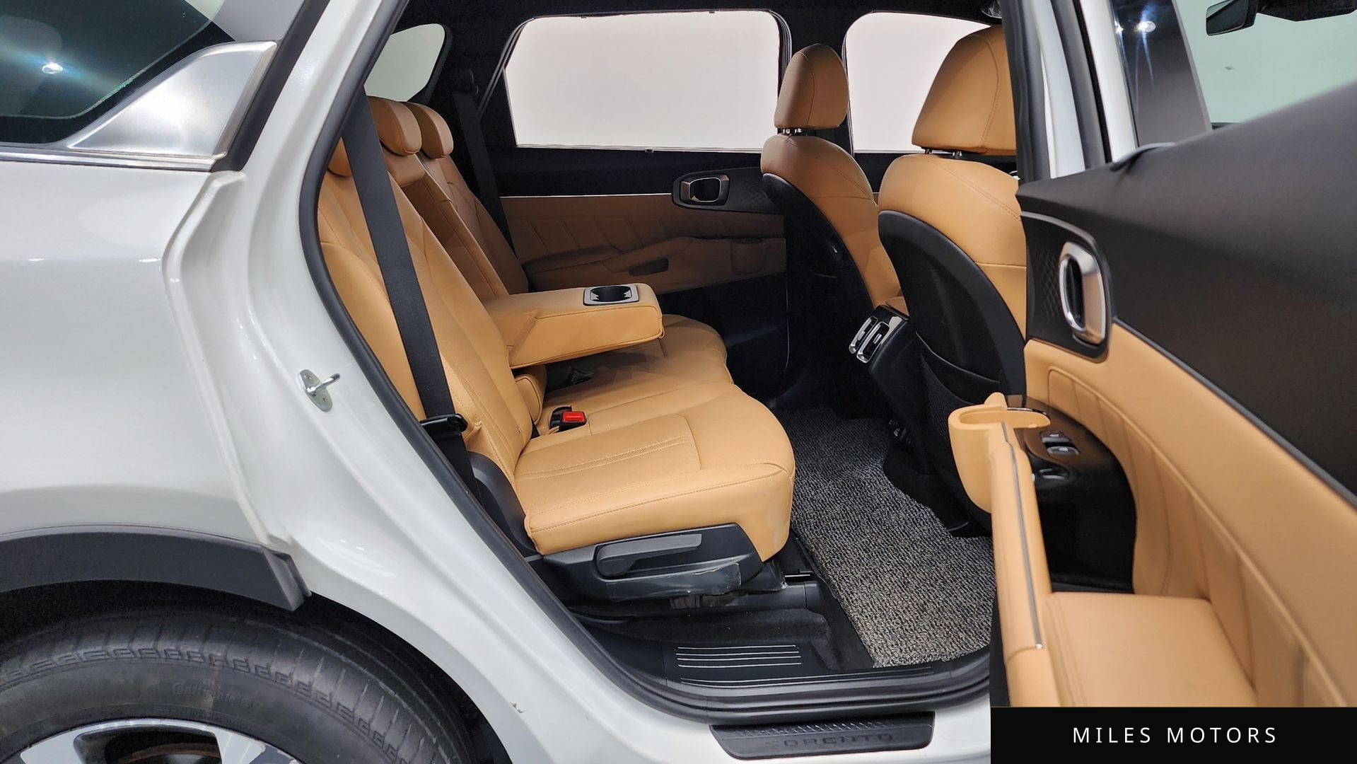 Kia Sorento 2021 — миниатюра 12