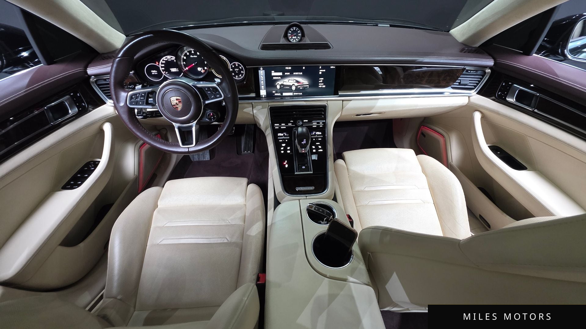 Porsche Panamera 2017 — миниатюра 7