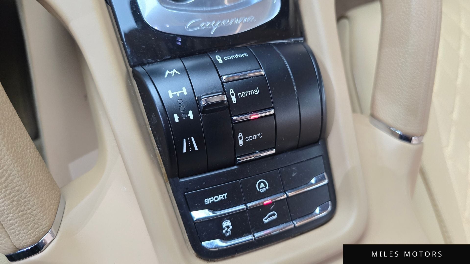Porsche 카이엔 2013 — миниатюра 17