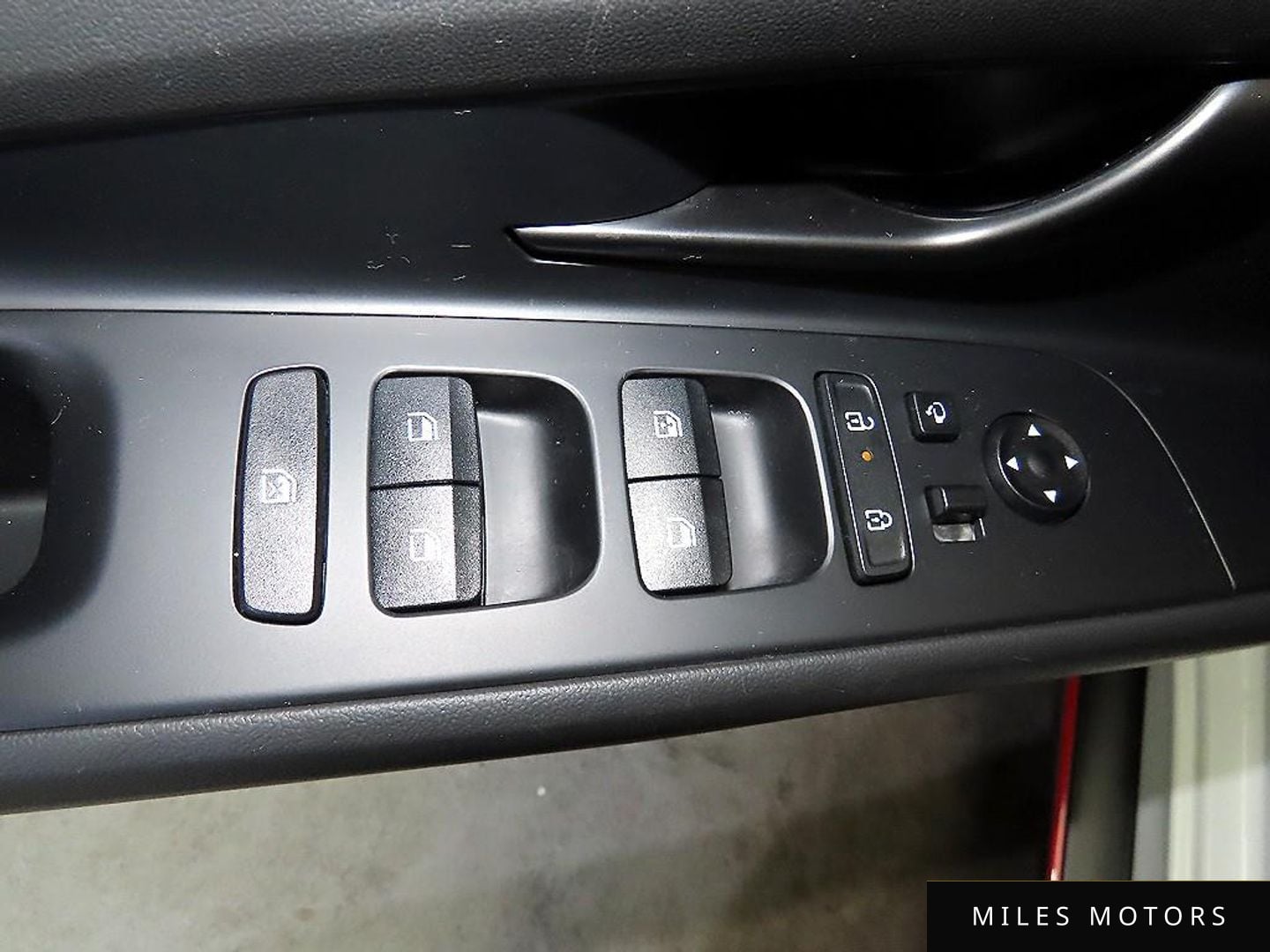 Hyundai 뉴 아반떼 (CN7) 2024 — миниатюра 13