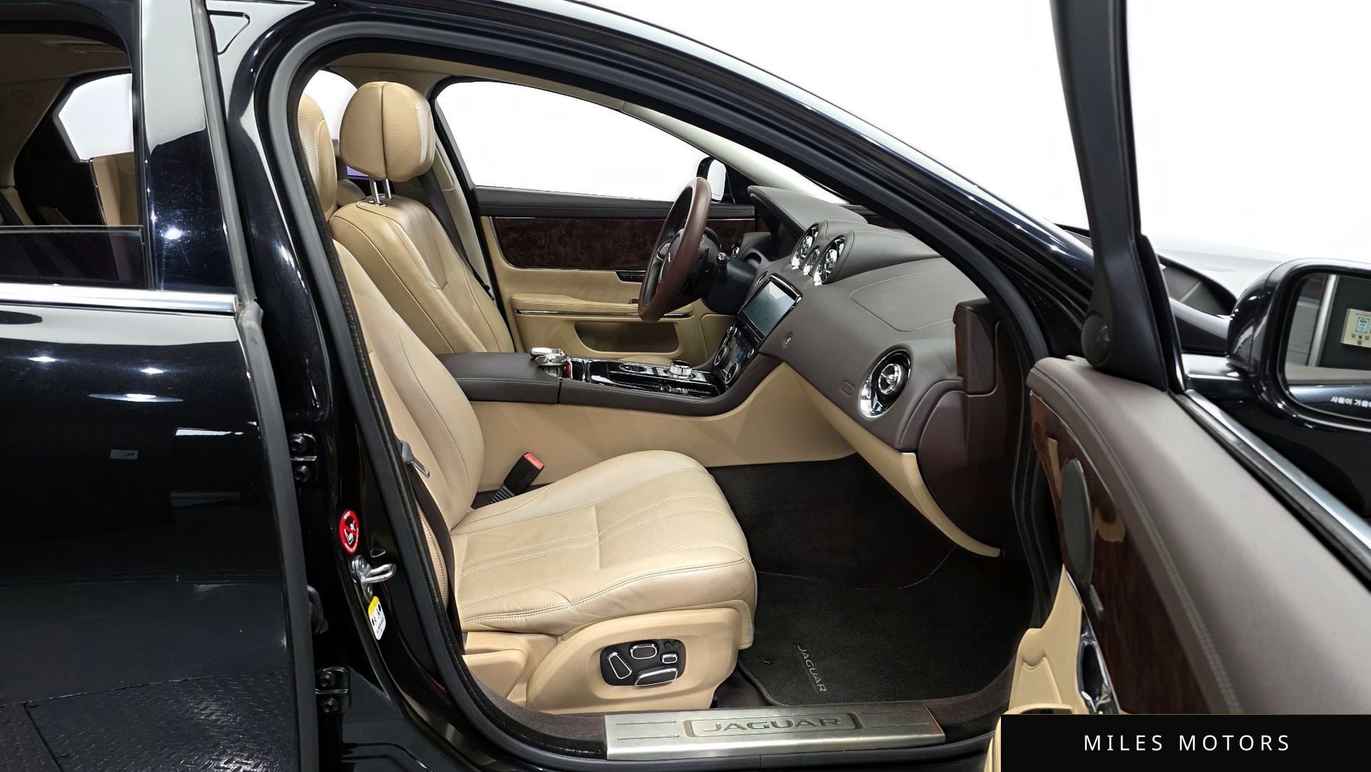 Jaguar All New XJ 2015 — миниатюра 10