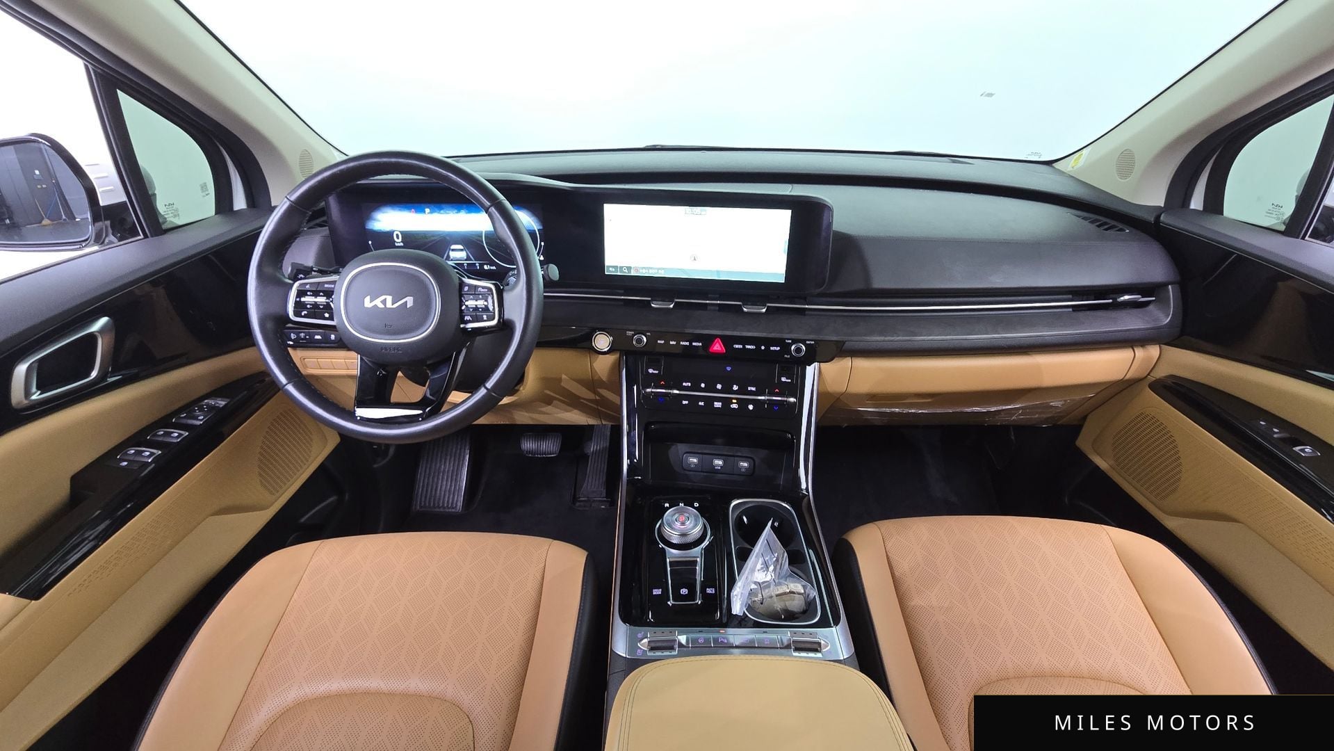 Kia Carnival 2023 — миниатюра 7