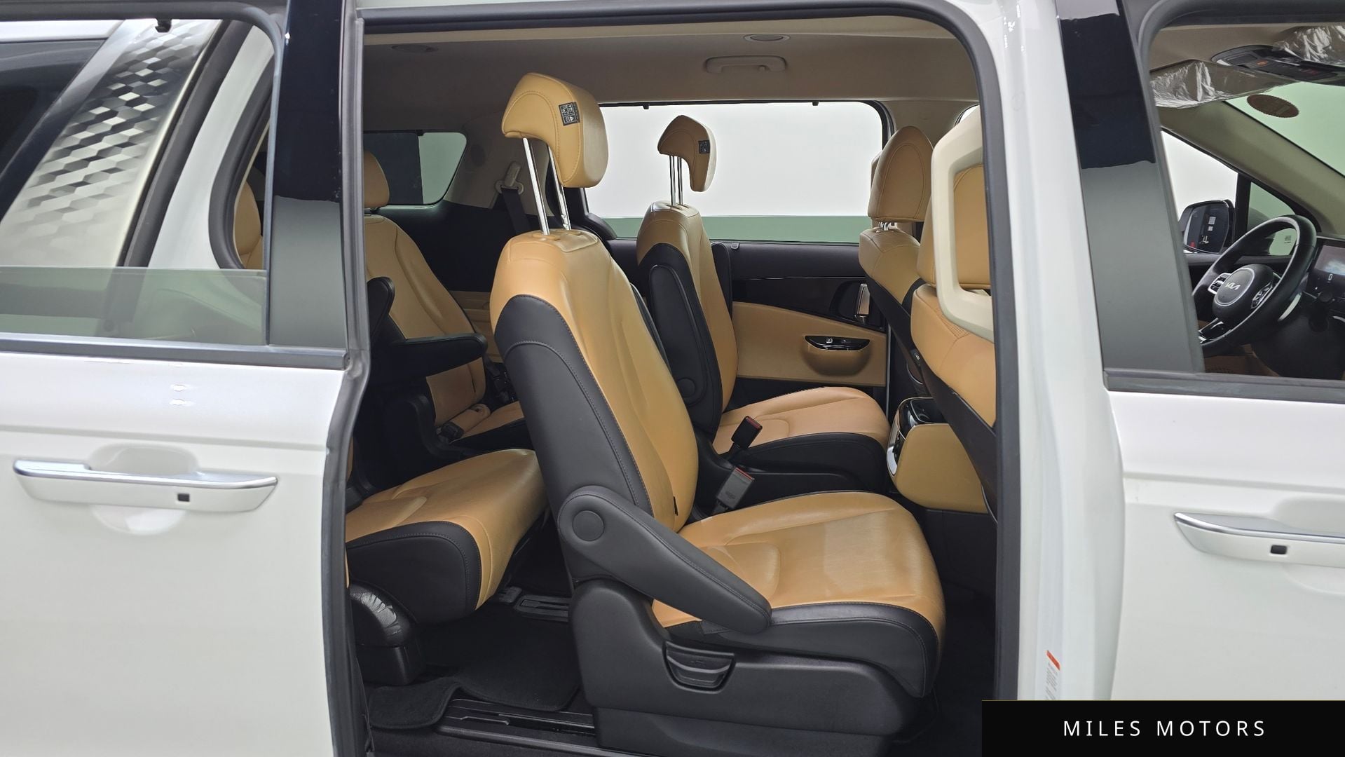 Kia Carnival 2023 — миниатюра 12
