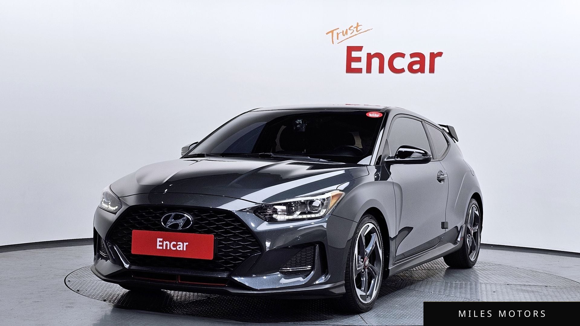 Hyundai Veloster 2018 — фото 1 из 12