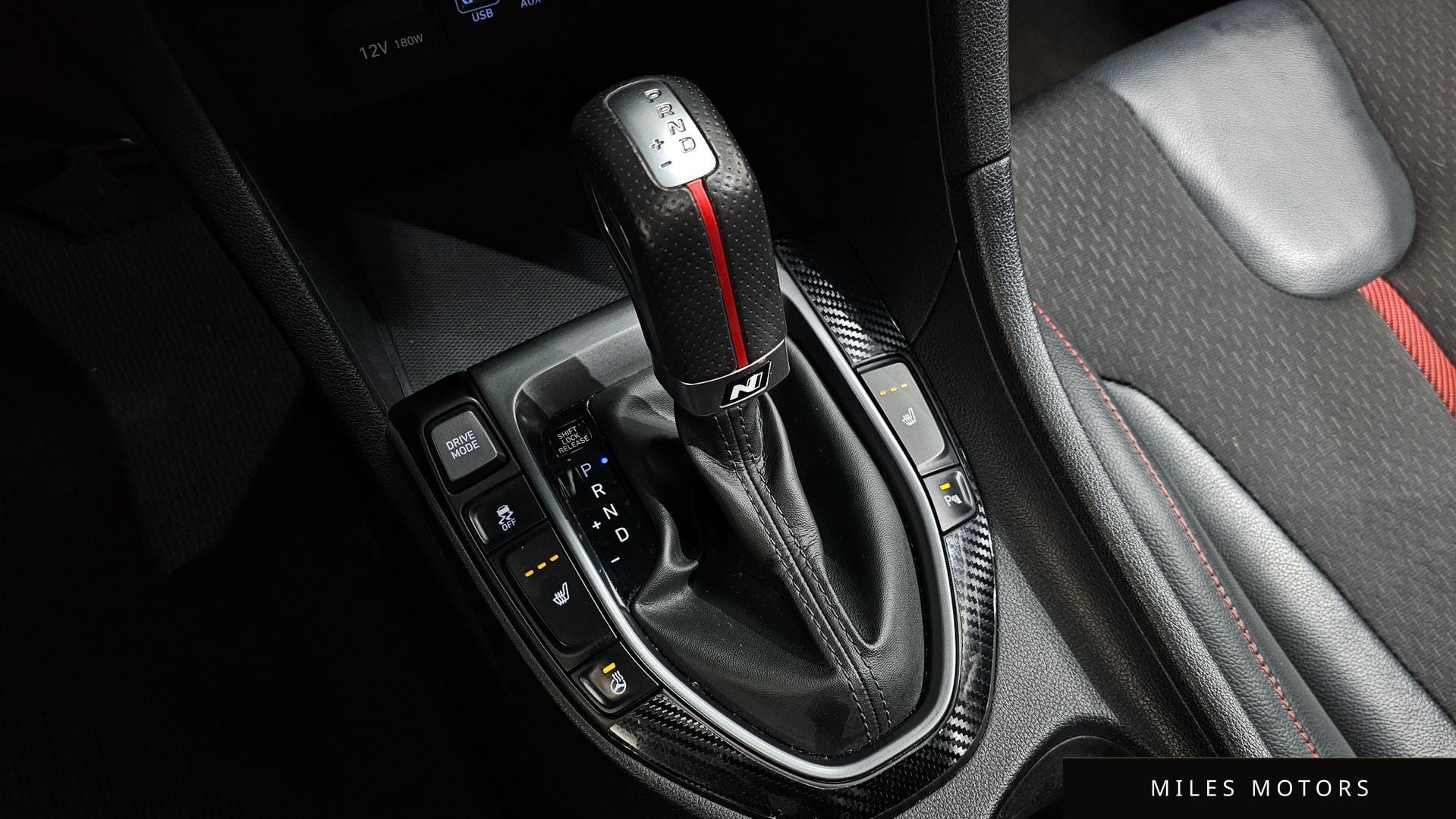 Hyundai Veloster 2018 — миниатюра 9