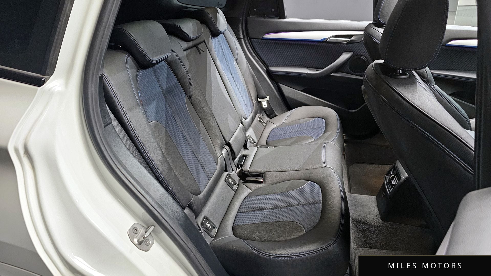 BMW X1 (F48) 2020 — миниатюра 12