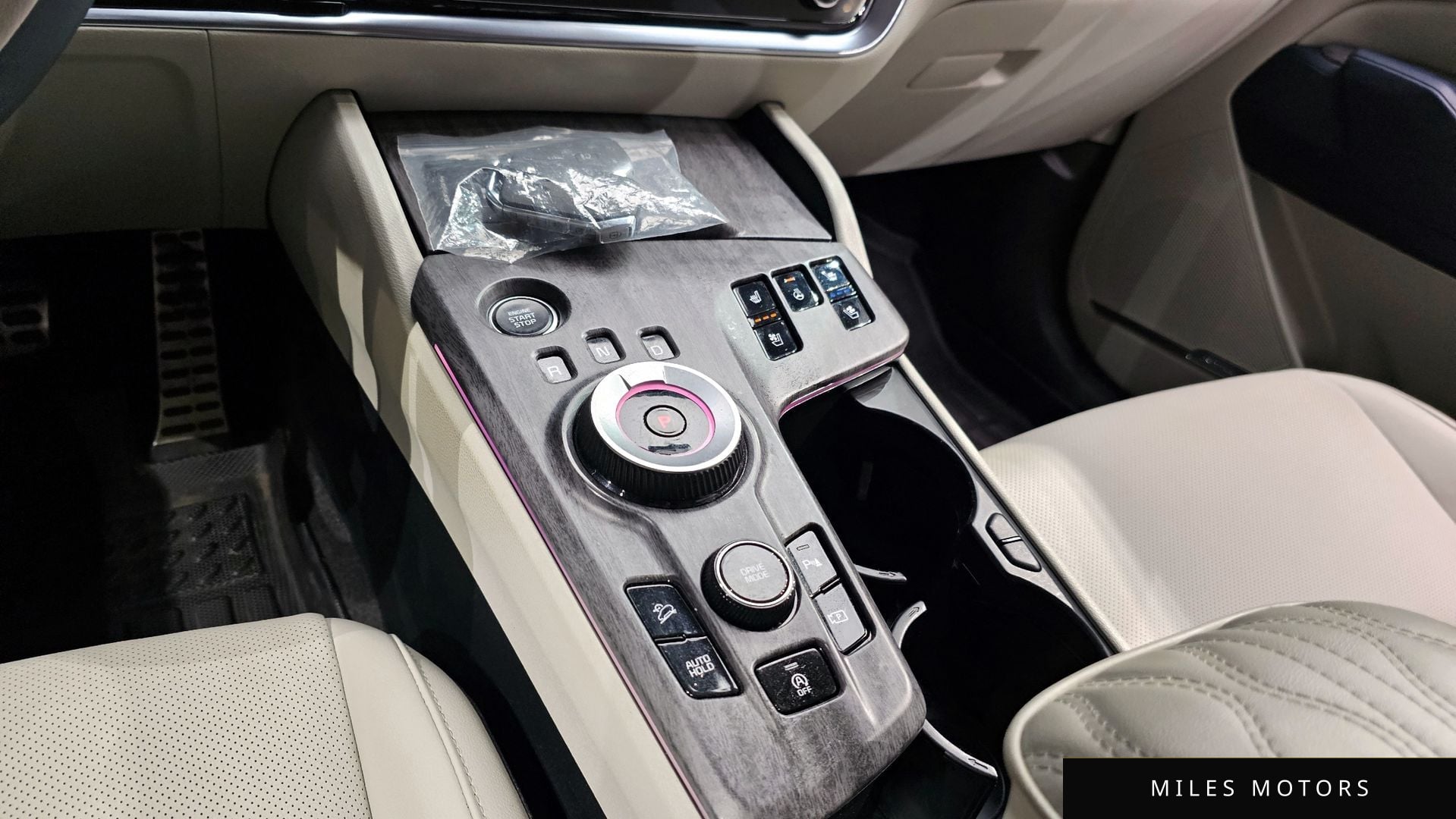 Kia Sportage 2022 — миниатюра 9