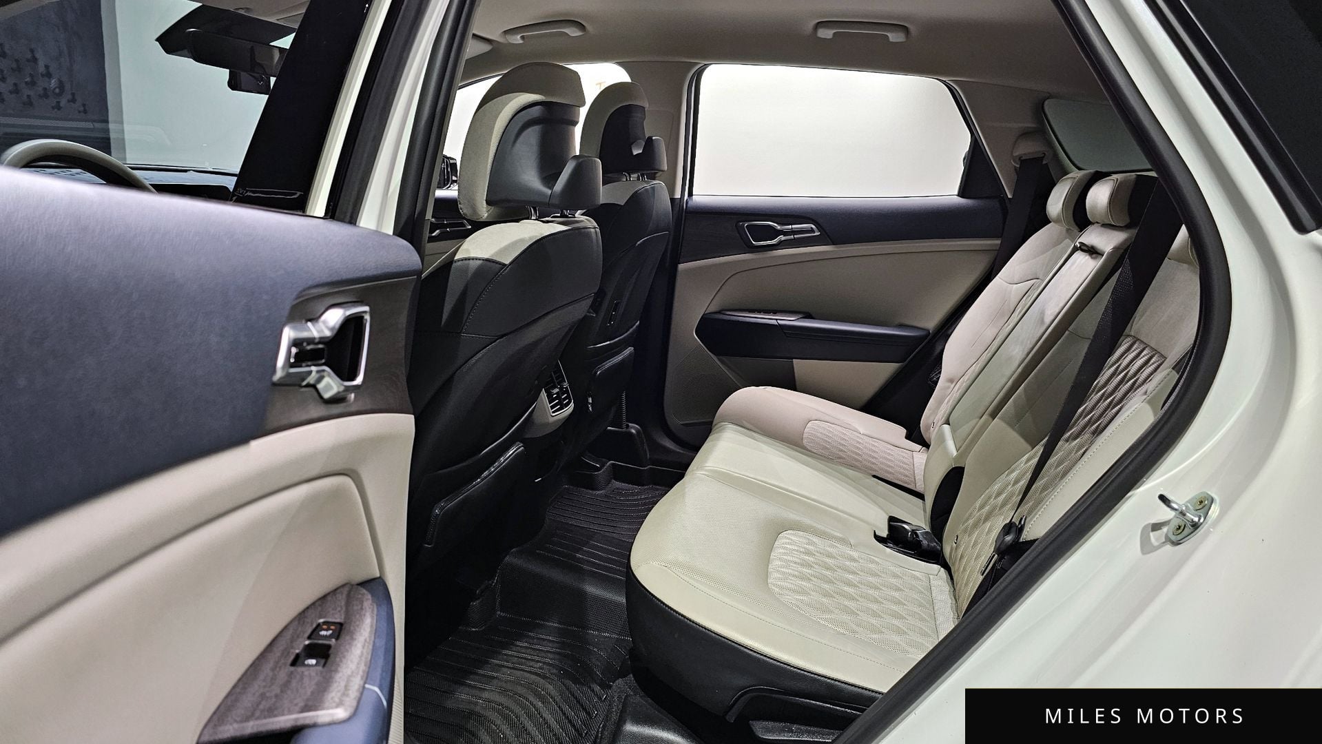 Kia Sportage 2022 — миниатюра 12