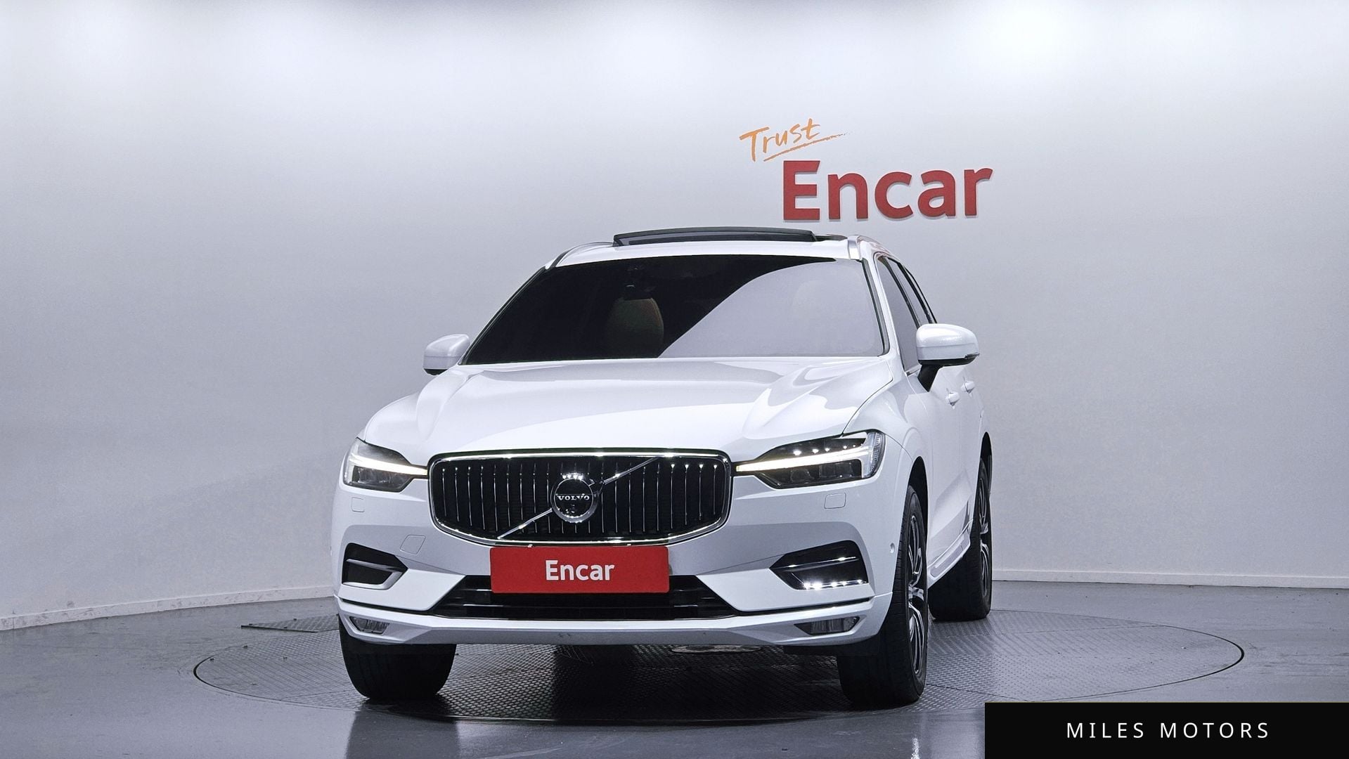 Volvo XC60 2021 — миниатюра 3