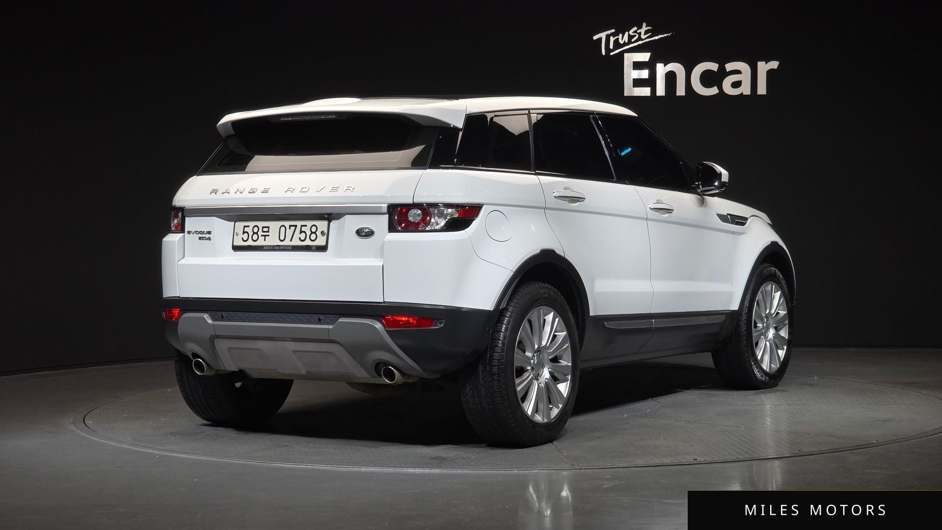 Land Rover Range Rover Evoque 2015 — миниатюра 2
