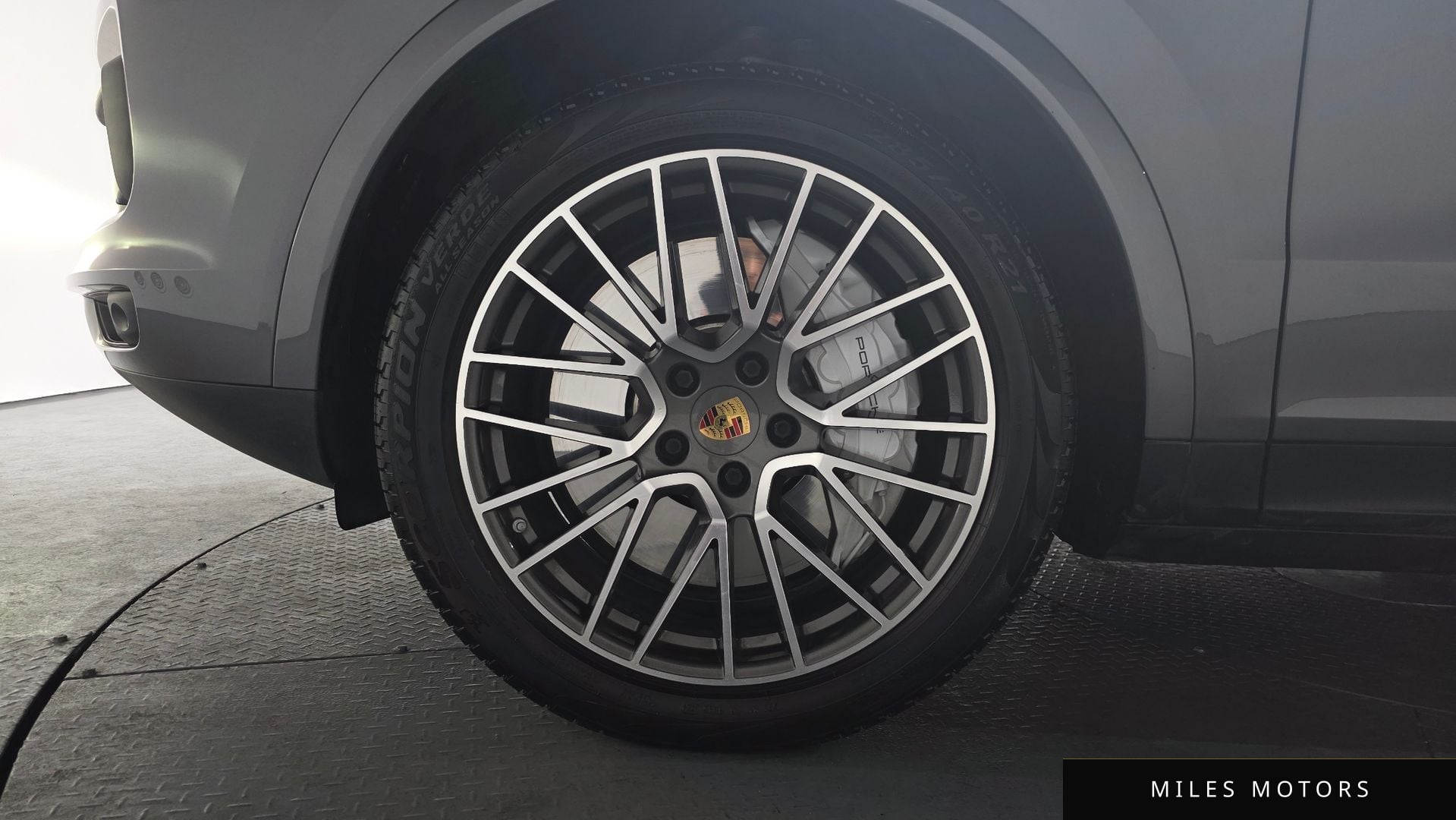 Porsche Cayenne 2020 — миниатюра 5