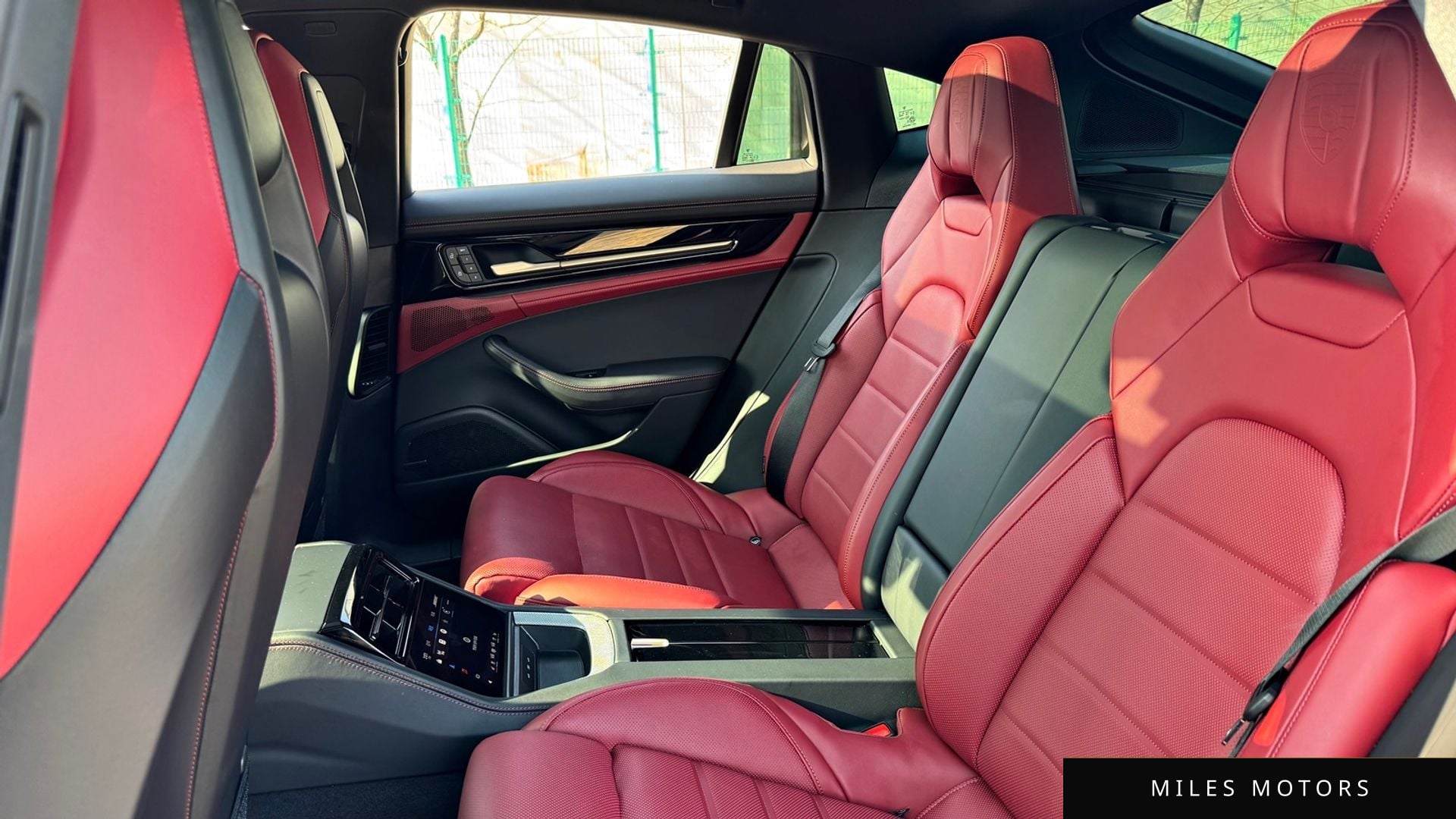 Porsche Panamera 2024 — миниатюра 12