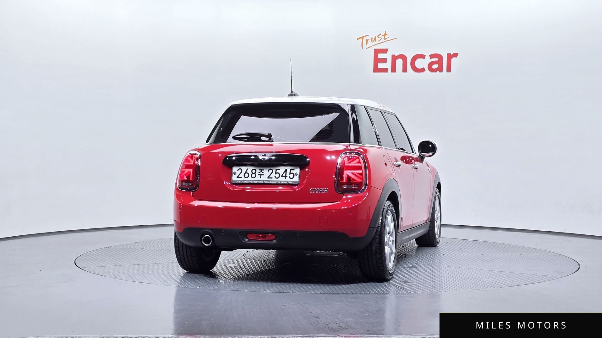 MINI Cooper 2020 — миниатюра 4