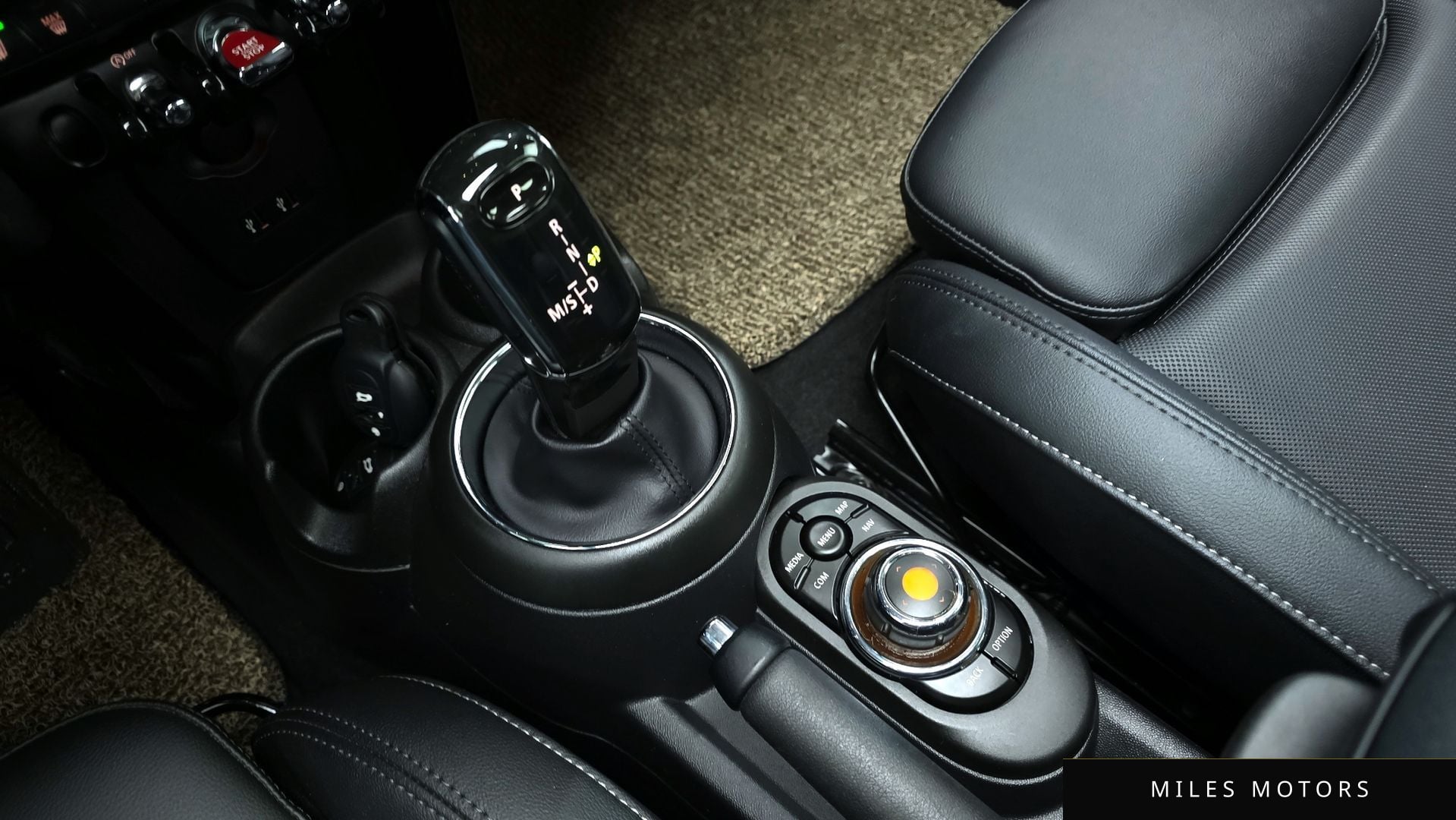 MINI Cooper 2020 — миниатюра 9
