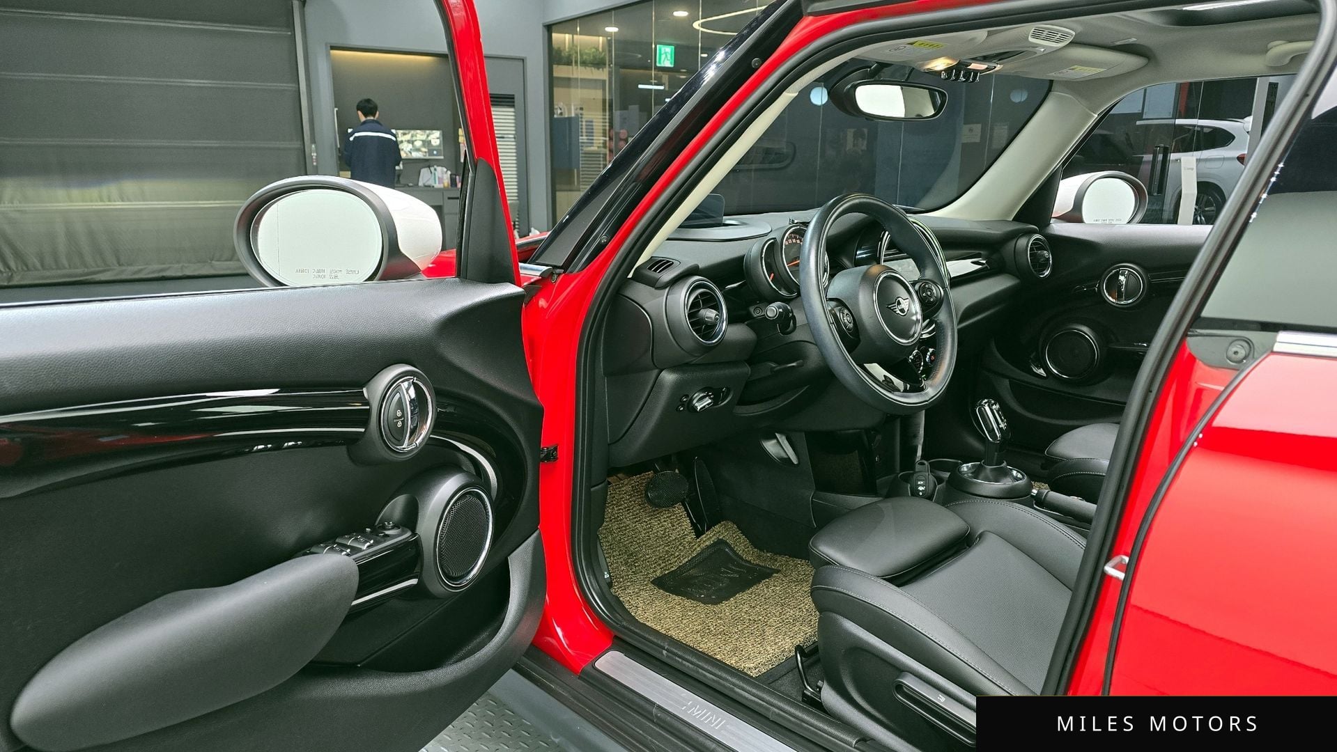 MINI Cooper 2020 — миниатюра 11
