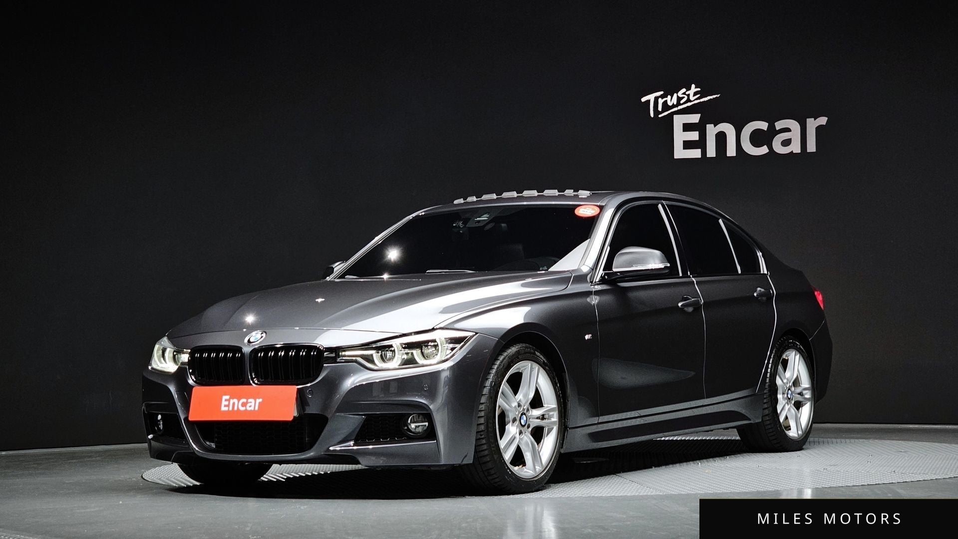 BMW 3 Series (F30) 2017 — фото 1 из 12