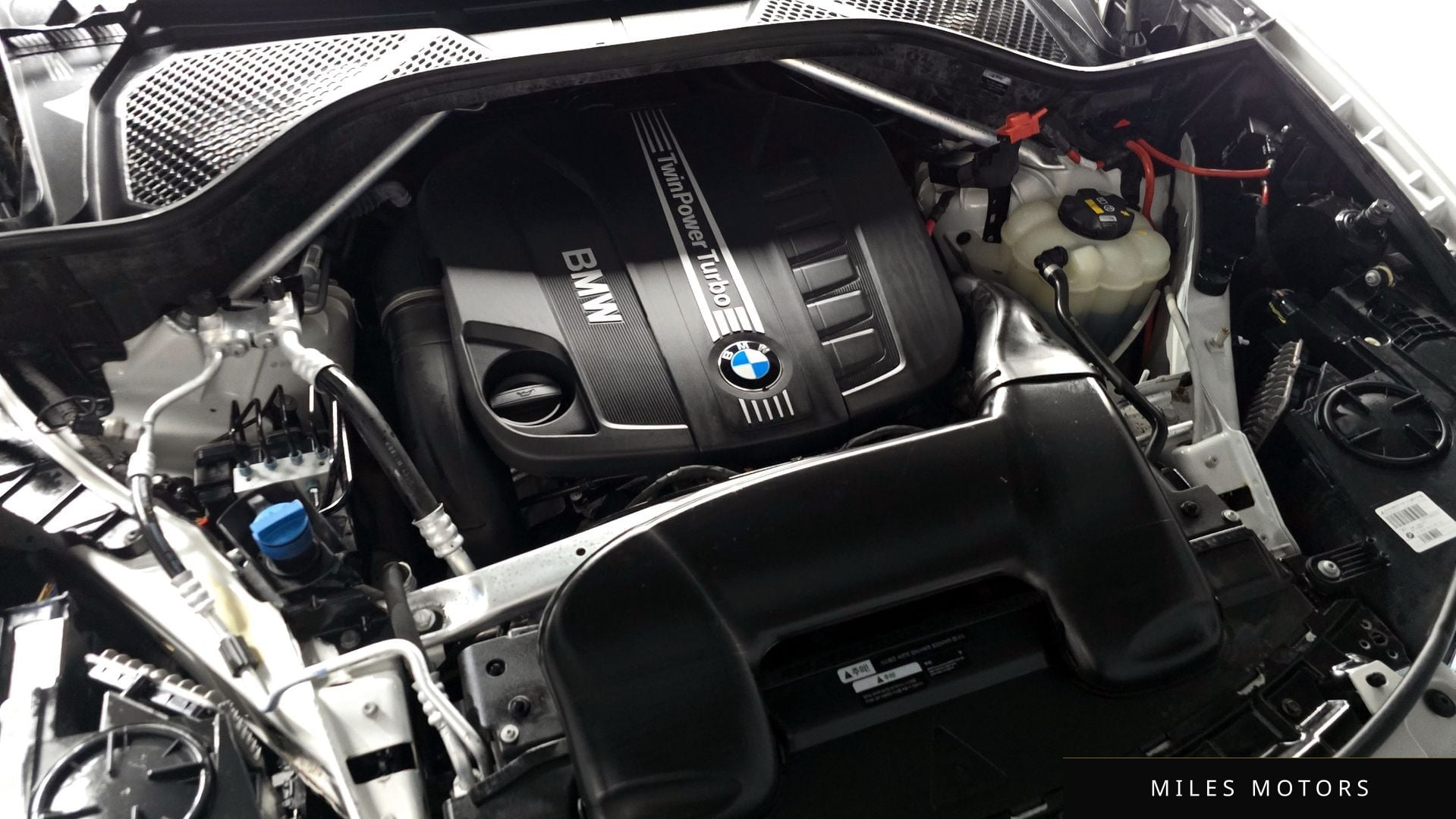 BMW X6 (F16) 2018 — миниатюра 6