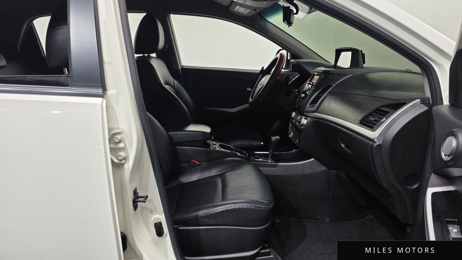KG Mobility KORANDO 2015 — миниатюра 11