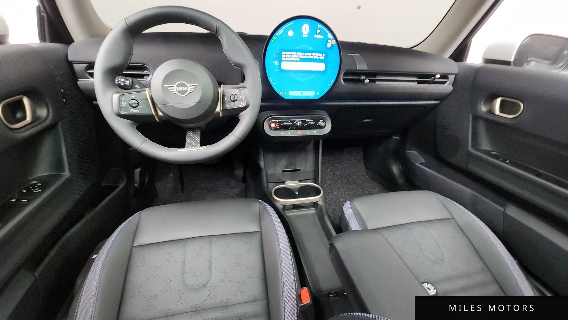 MINI Cooper 2025 — миниатюра 7
