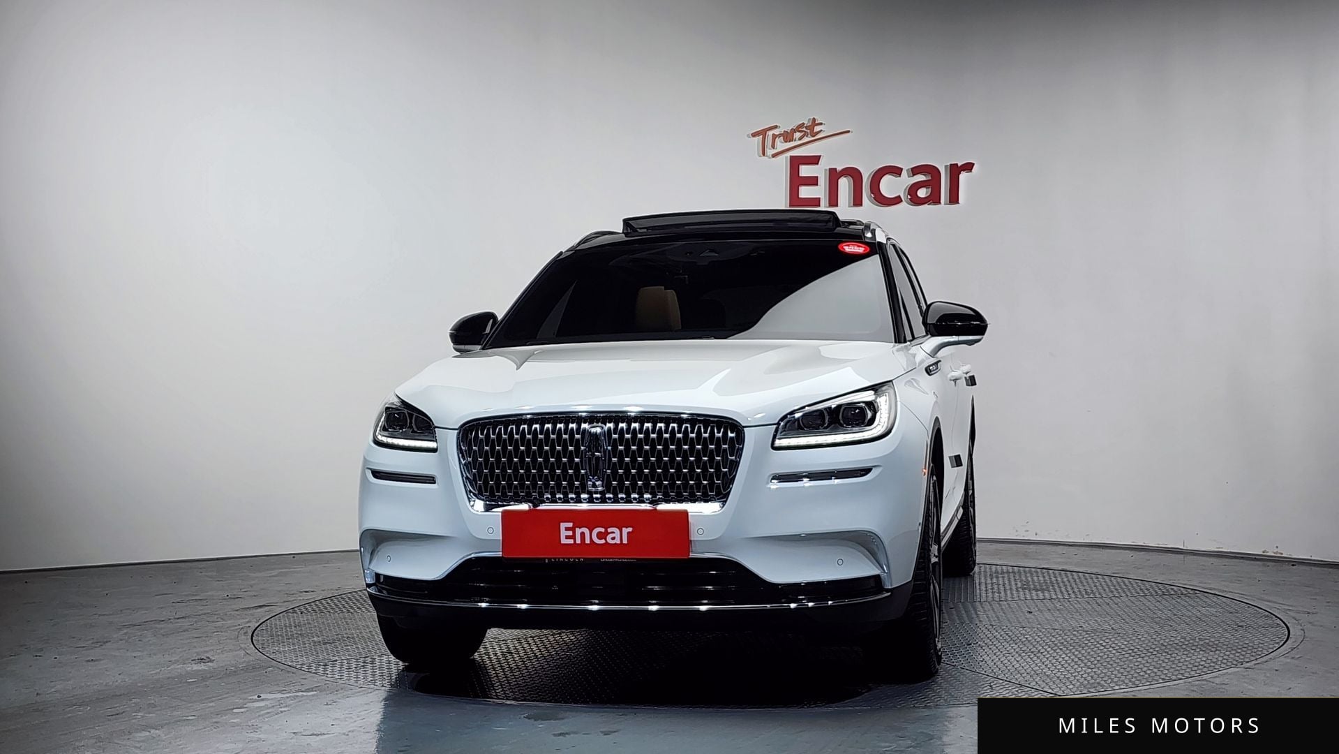 Lincoln Corsair 2021 — миниатюра 3