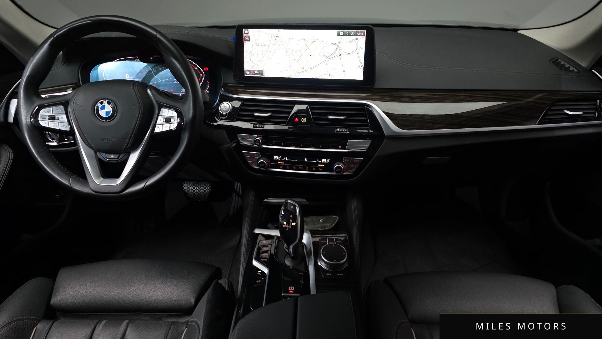 BMW 5 Series (G30) 2023 — миниатюра 7