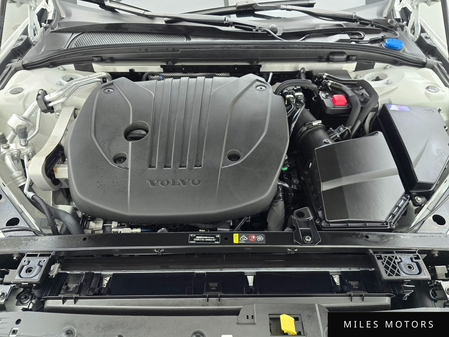 Volvo S60 2023 — миниатюра 6