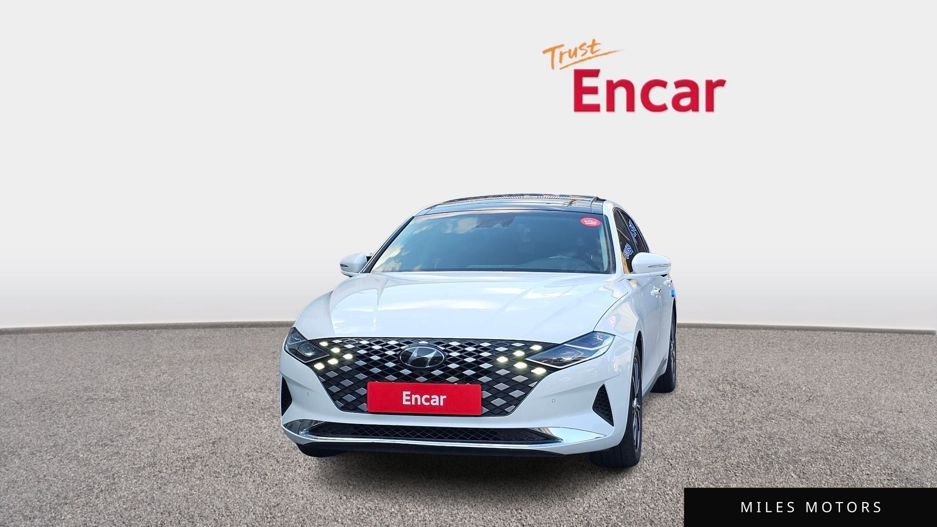 Hyundai Grandeur 2023 — миниатюра 3