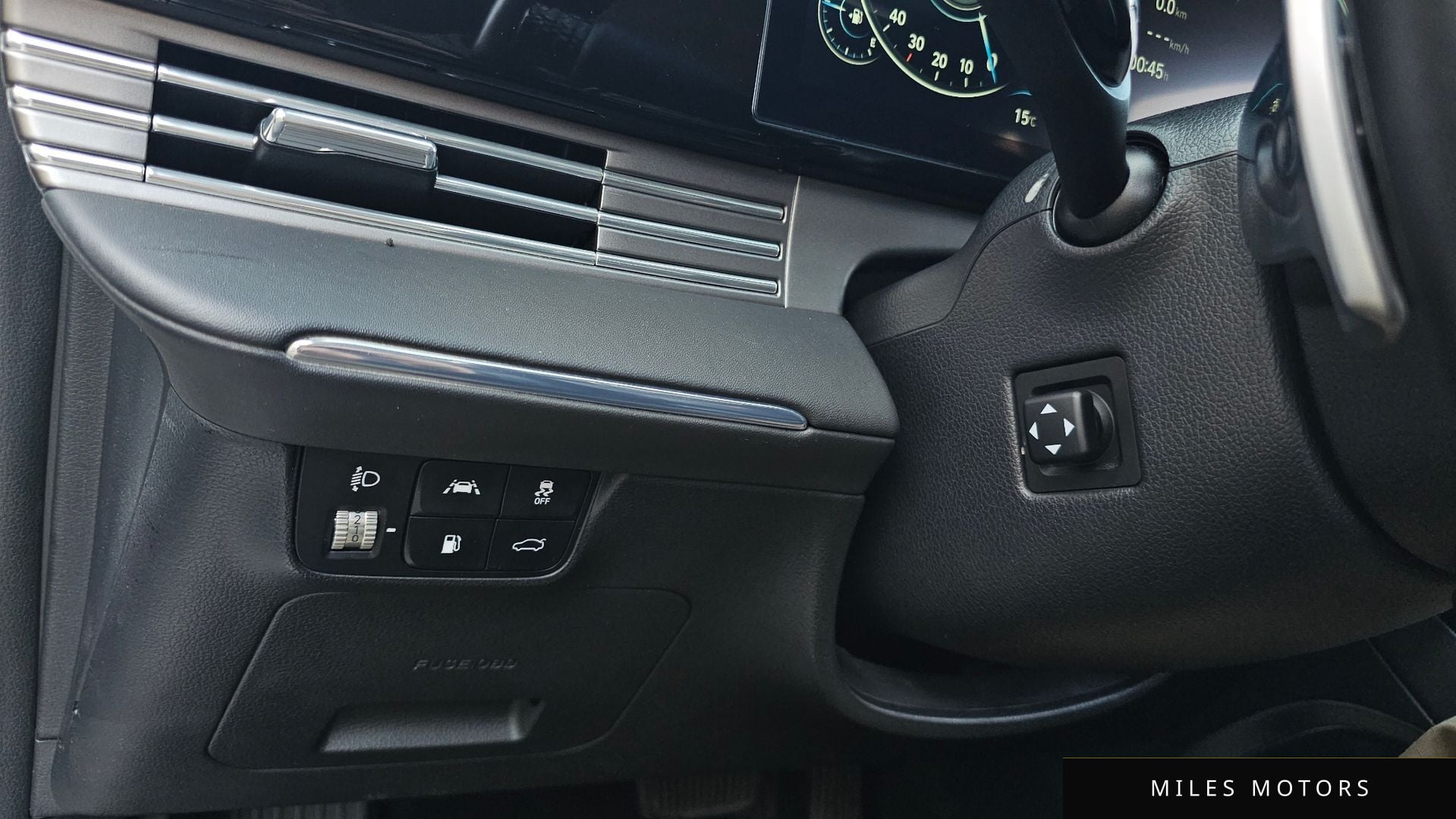 Hyundai Grandeur 2023 — миниатюра 18