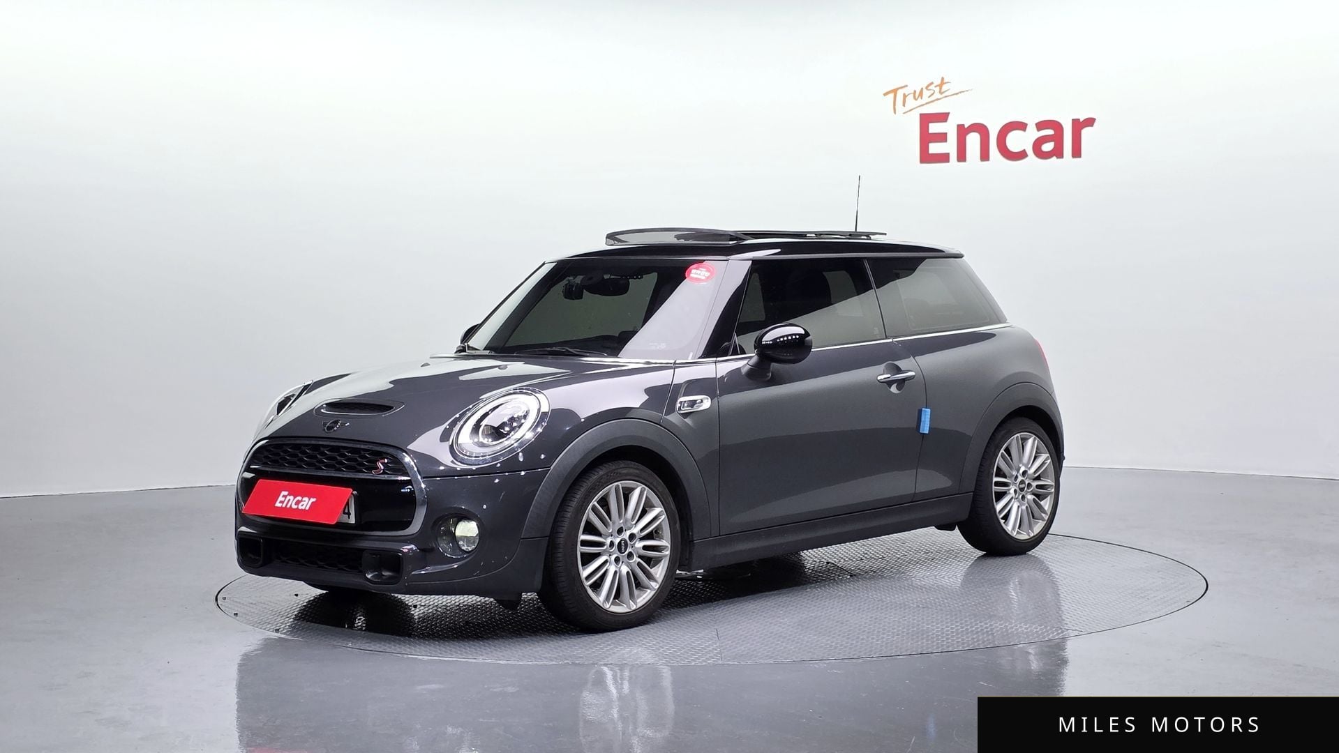 MINI Cooper S 2016 — фото 1 из 12