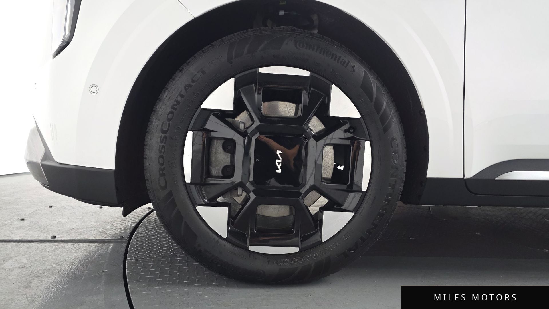 Kia Canival 2025 — миниатюра 4