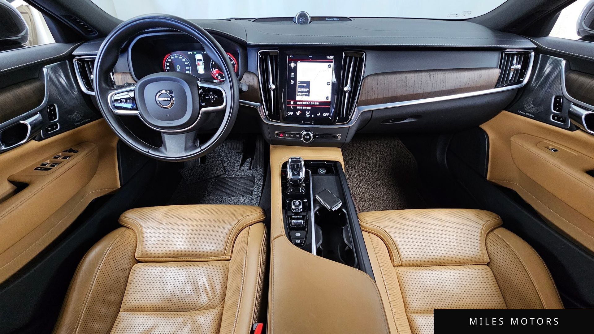 Volvo S90 2021 — миниатюра 7